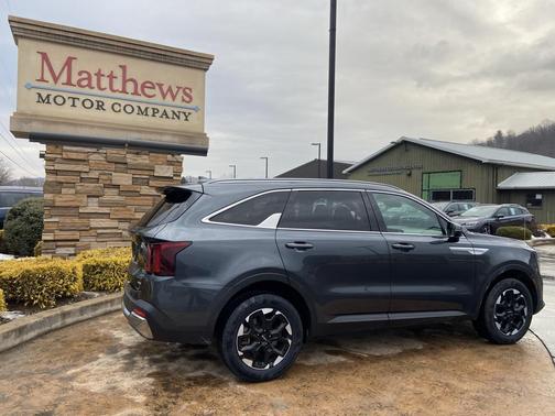 2024 Kia Sorento S