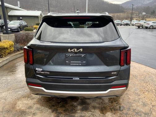2024 Kia Sorento S