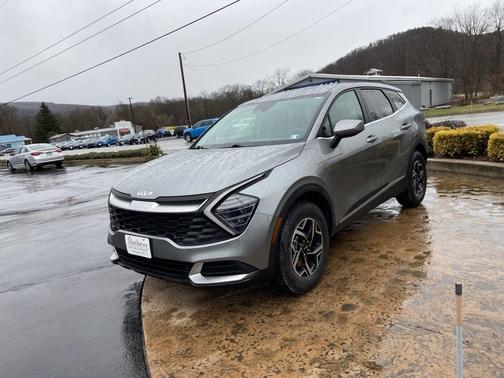 2024 Kia Sportage LX