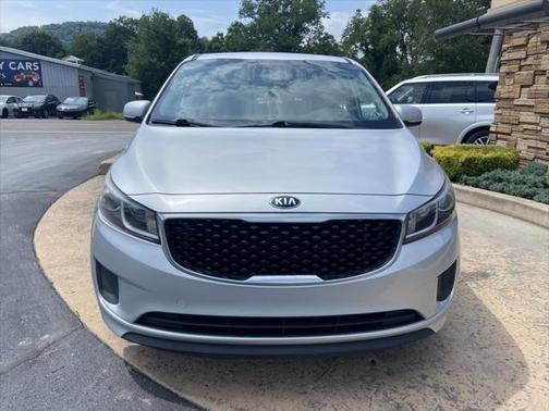 2018 Kia Sedona L