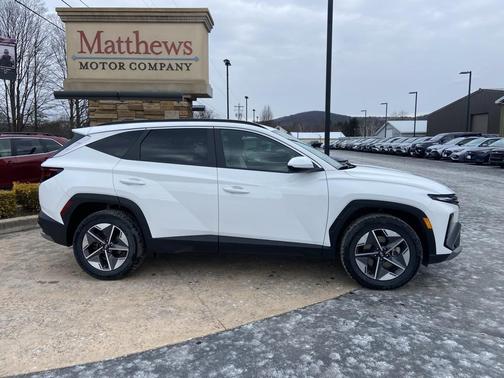 2025 Hyundai TUCSON SEL