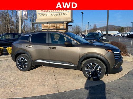 2025 Nissan Kicks SV