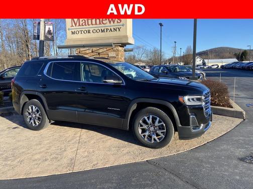 2023 GMC Acadia SLT
