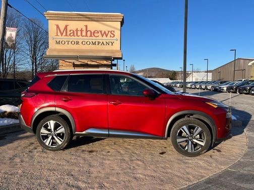 2023 Nissan Rogue SL