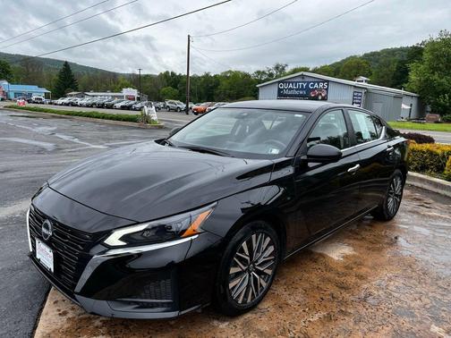 Super Black Clearcoat 2025 Nissan Altima 2.5 SV
