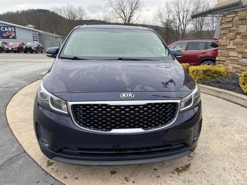 2018 Kia Sedona LX