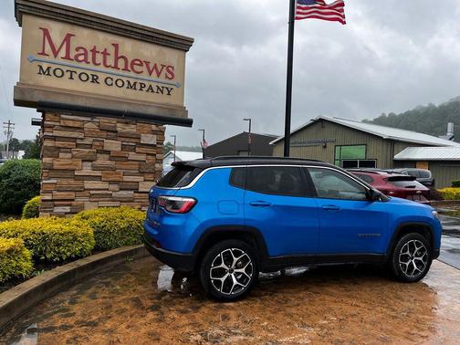 Hydro Blue Pearlcoat 2025 Jeep Compass Limited