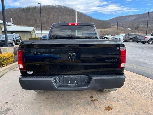 2021 RAM 1500 Classic Warlock Quad Cab 4x4 6'4' Box