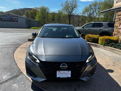 Gun Metallic 2025 Nissan Altima SR FWD