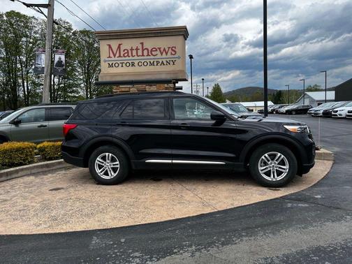 Agate Black Metallic 2020 Ford Explorer XLT