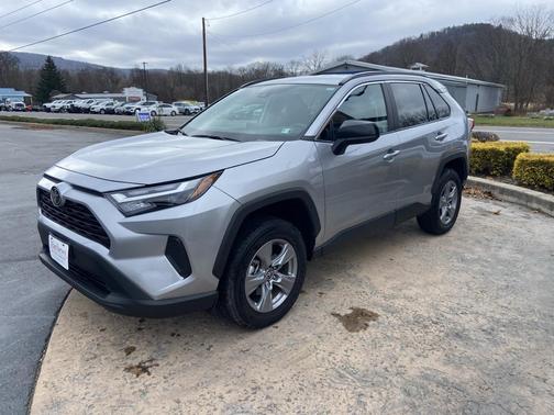 2025 Toyota RAV4 Hybrid LE