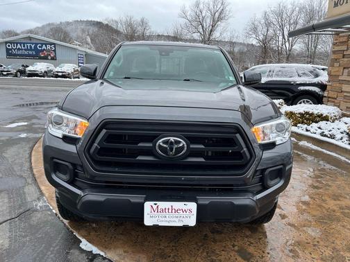 2022 Toyota Tacoma SR