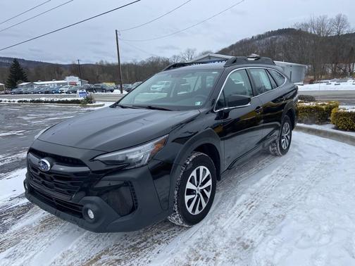 2023 Subaru Outback Base