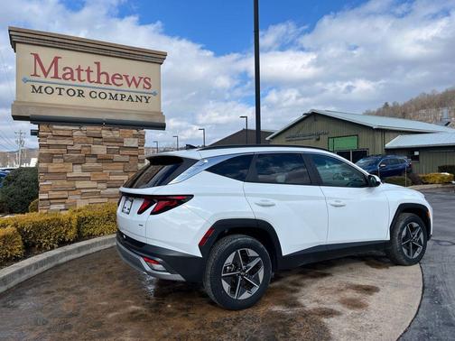 2025 Hyundai TUCSON SEL