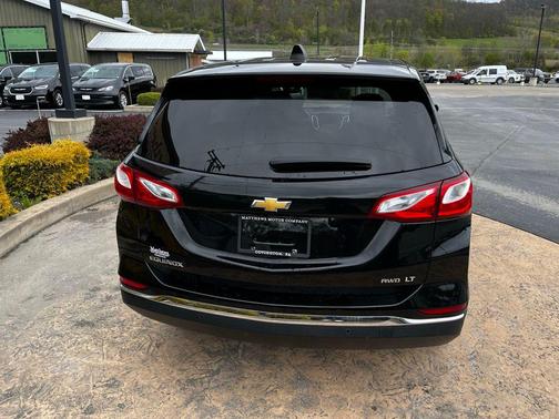 Mosaic Black Metallic 2021 Chevrolet Equinox 1LT