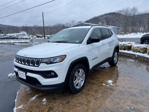 2022 Jeep Compass Latitude