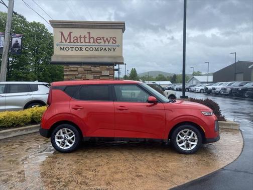 2022 Kia Soul LX