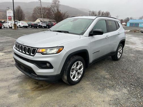 2025 Jeep Compass Latitude