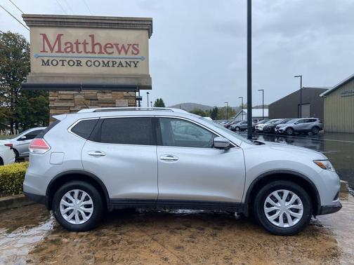 2016 Nissan Rogue S