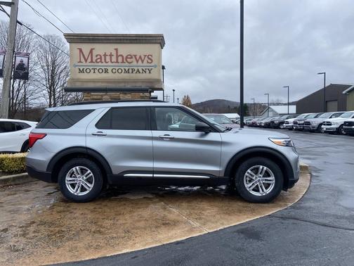 2024 Ford Explorer XLT