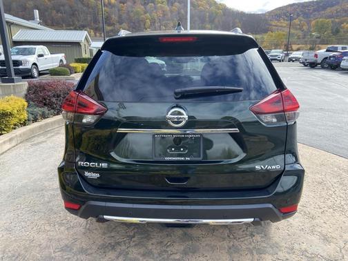 2020 Nissan Rogue SV