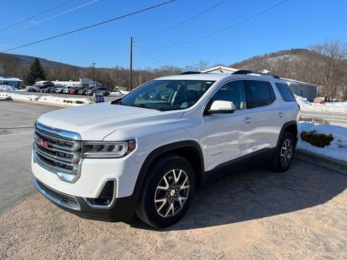2023 GMC Acadia AWD SLT