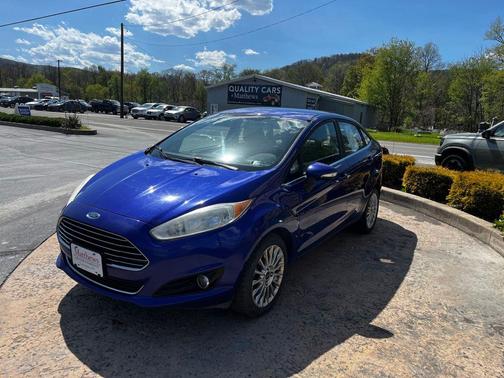 Ruby Red Metallic Tinted Clearcoat 2015 Ford Fiesta Titanium