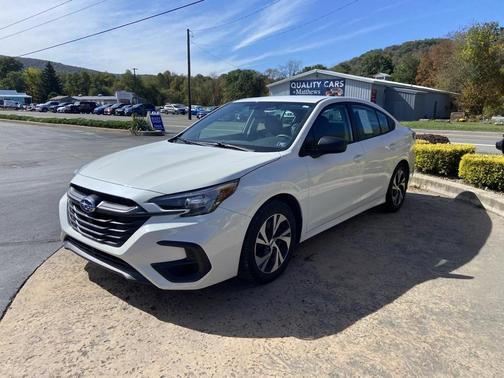 2023 Subaru Legacy Base