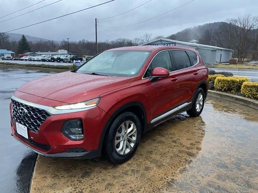 2019 Hyundai SANTA FE SE 2.4
