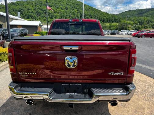 Delmonico Red Pearlcoat 2019 RAM 1500 Limited
