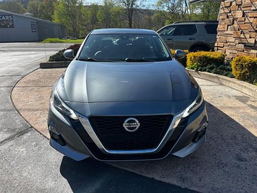 Gun Metallic 2020 Nissan Altima 2.5 SL