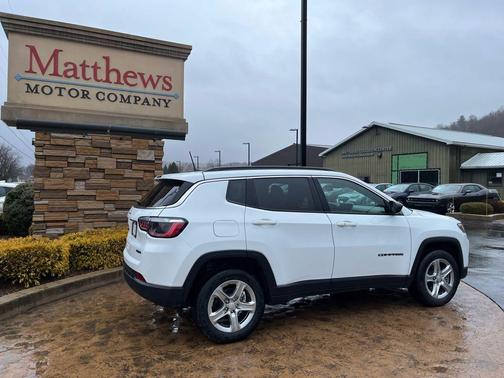 2023 Jeep Compass Latitude