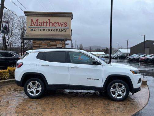 2023 Jeep Compass Latitude