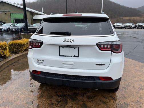 2023 Jeep Compass Latitude