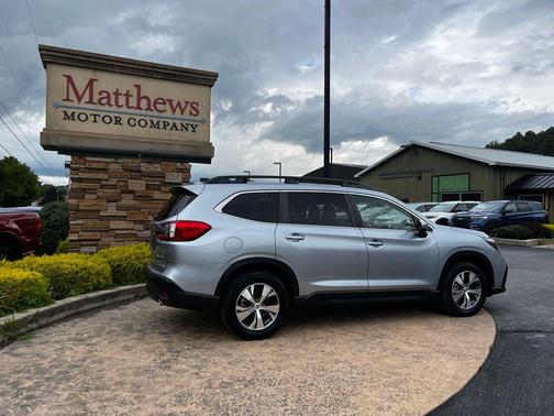 Ice Silver Metallic 2024 Subaru Ascent Premium 7-Passenger