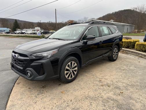 2023 Subaru Outback Base