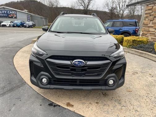2023 Subaru Outback Base