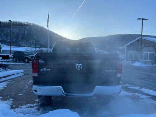 2018 RAM 2500 Big Horn Mega Cab 4x4 6'4' Box