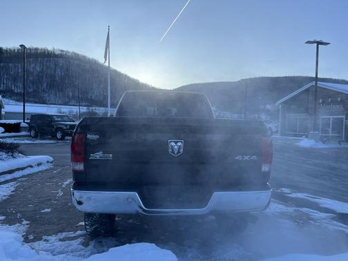 2018 RAM 2500 Big Horn Mega Cab 4x4 6'4' Box