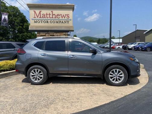 2020 Nissan Rogue SV