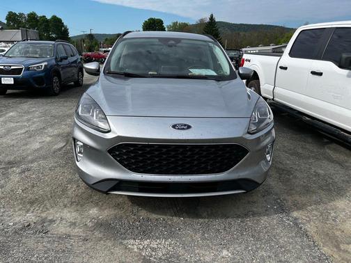 Silver Metallic 2021 Ford Escape SEL