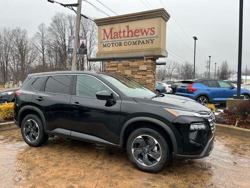 2025 Nissan Rogue SV