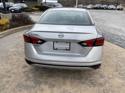 2023 Nissan Altima S FWD