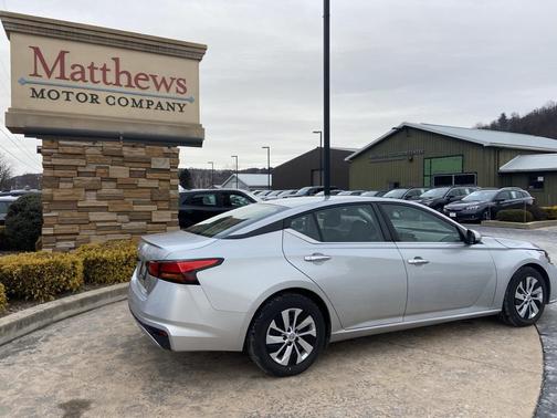 2023 Nissan Altima S FWD