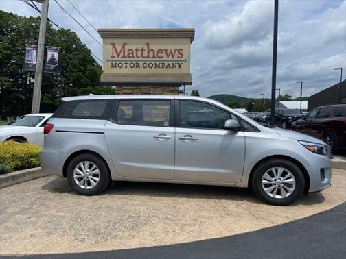 2018 Kia Sedona L
