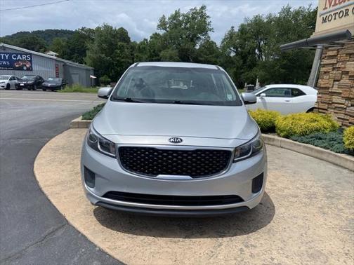 2018 Kia Sedona L