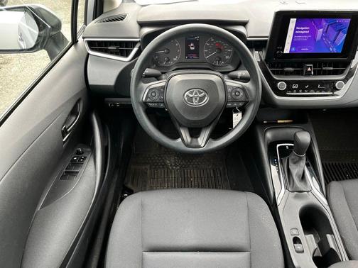 Classic Silver Metallic 2024 Toyota Corolla LE