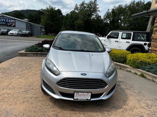 Ingot Silver 2019 Ford Fiesta SE