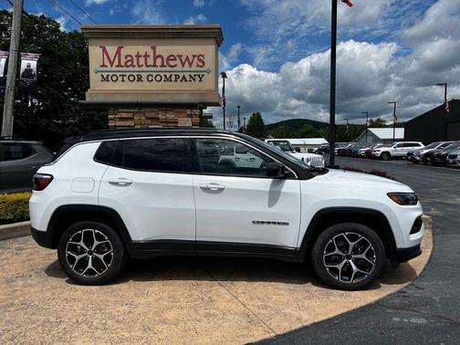 Bright White Clearcoat 2025 Jeep Compass Limited