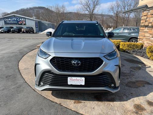 2021 Toyota Highlander XSE